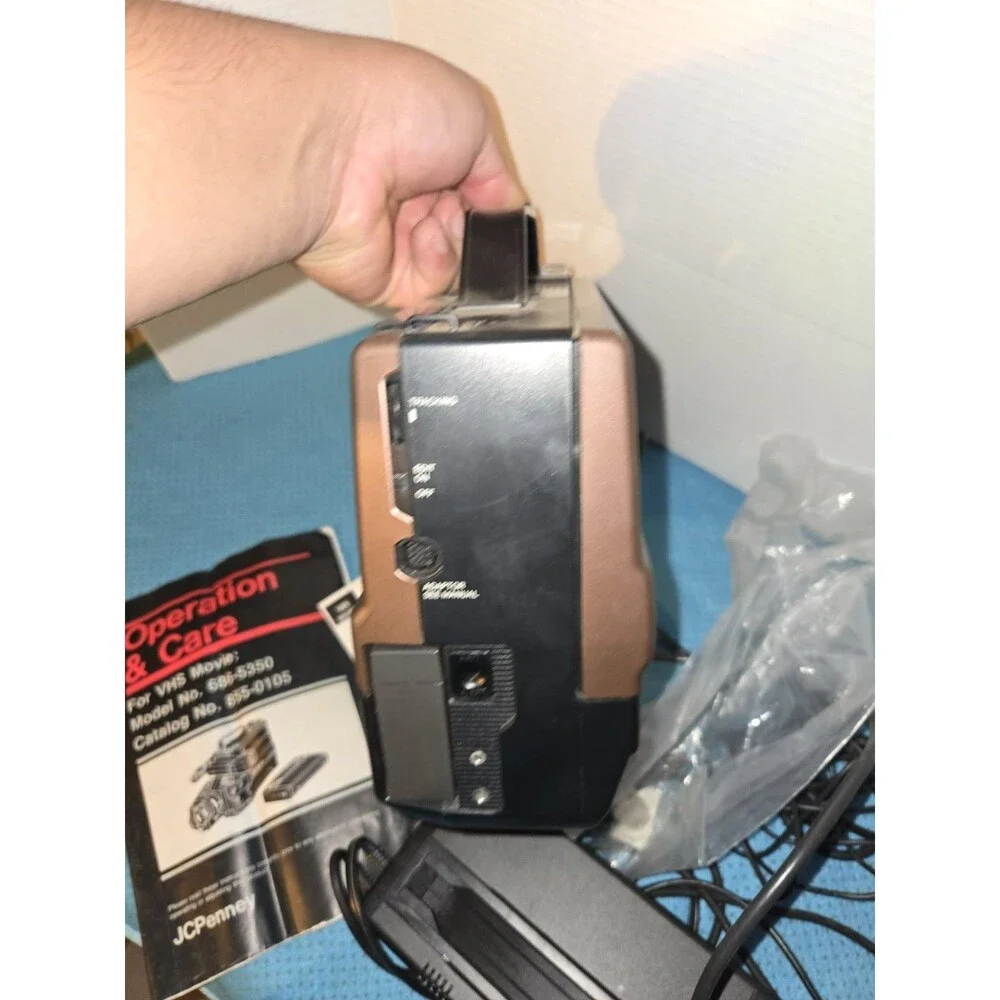 JC Penney VHS Camcorder W Case 686-5360 - UNTESTED
